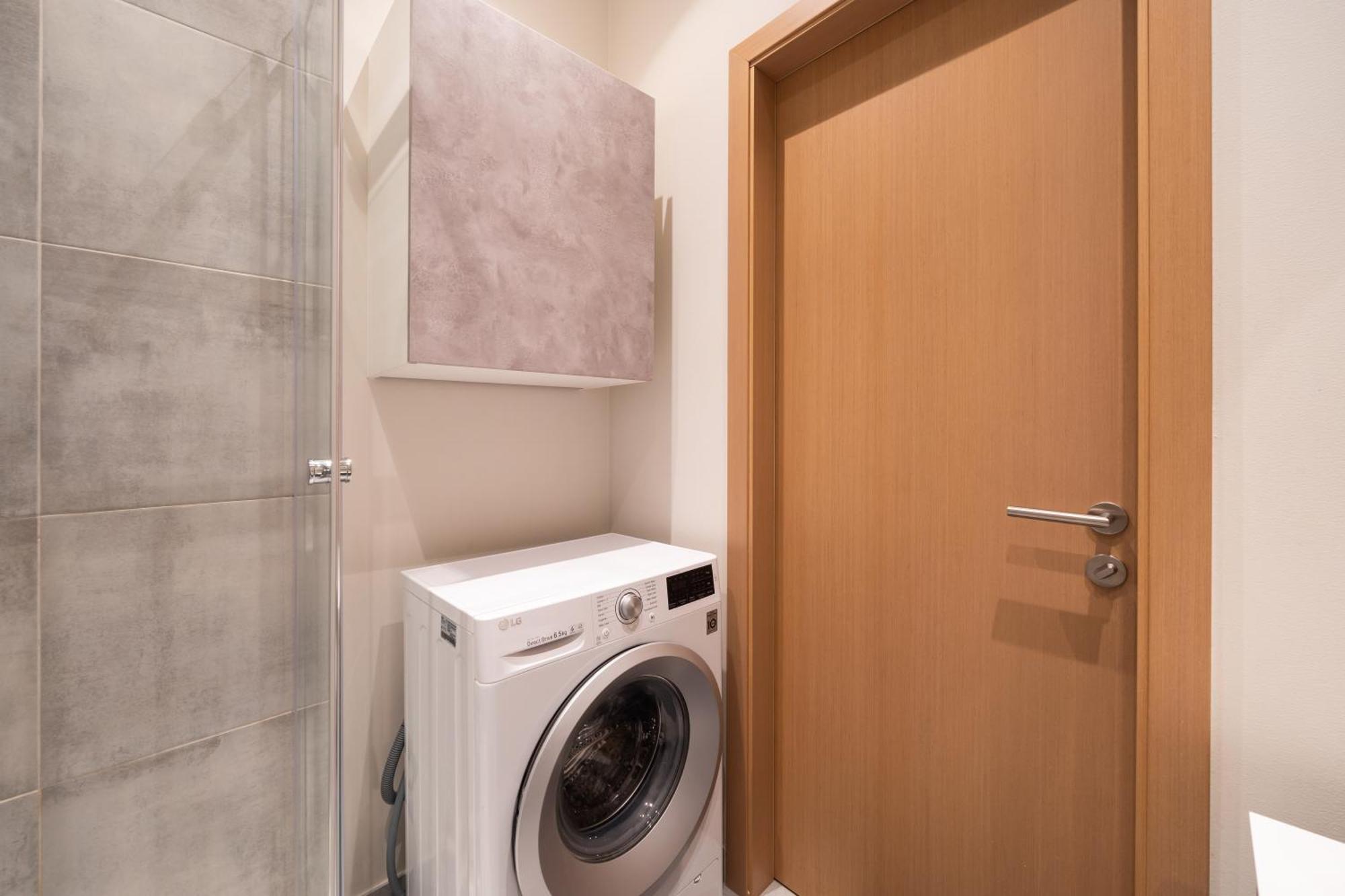 Cosy Old Town Flat In A Modern Secured Apt. Block Riga Extérieur photo